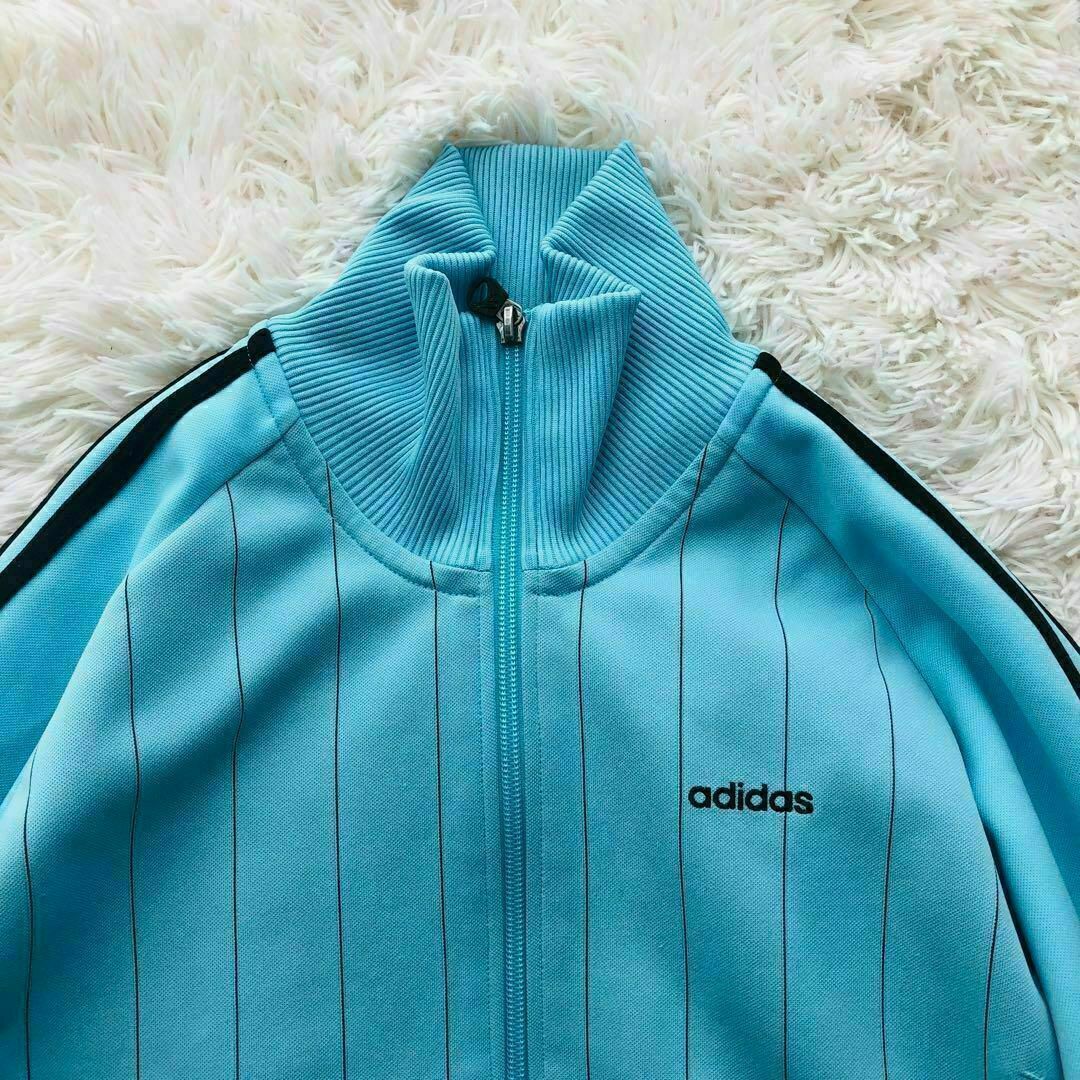 adidas(アディダス)のAdidasアディダス　トラックジャケット　水色ストライプ　ジャージ古着 レディースのトップス(その他)の商品写真