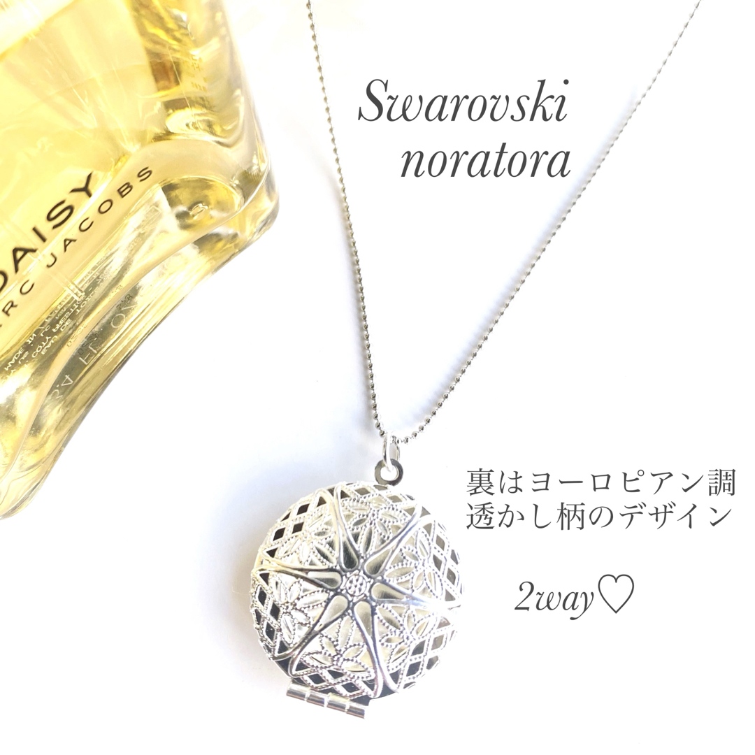 SWAROVSKI(スワロフスキー)のアロマペンダント　アロマ　アロマディフューザー　スワロフスキー　ペンダント レディースのアクセサリー(ネックレス)の商品写真