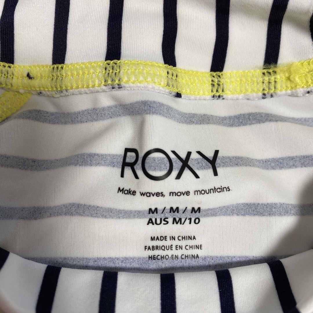 Roxy(ロキシー)の新品・未使用　ROXY ラッシュガード 長袖  水着 レディースの水着/浴衣(水着)の商品写真