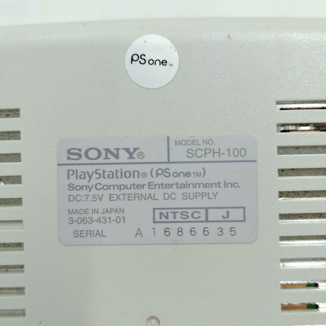 SONY(ソニー)の[ジャンク] ソニー PS One 本体 プレイステーション PS1 SCPH-100 SONY エンタメ/ホビーのゲームソフト/ゲーム機本体(その他)の商品写真