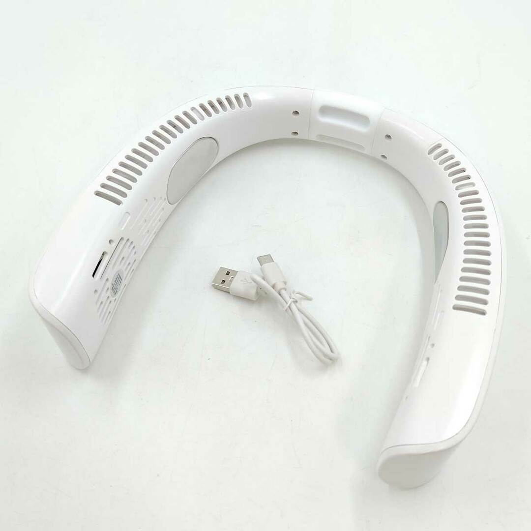 LEAFLESS ネックファン 充電式首掛け扇風機 ホワイト DS-003 スマホ/家電/カメラの冷暖房/空調(扇風機)の商品写真