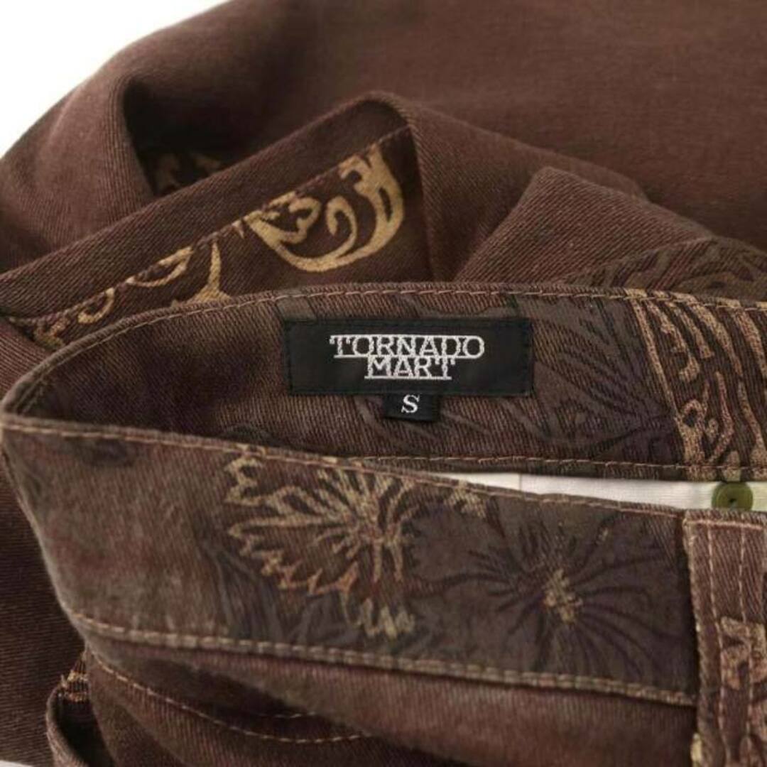 TORNADO MART(トルネードマート)のトルネードマート ボタンフライ 総柄 フレアデニムパンツ カラーデニム S 茶色 メンズのパンツ(デニム/ジーンズ)の商品写真