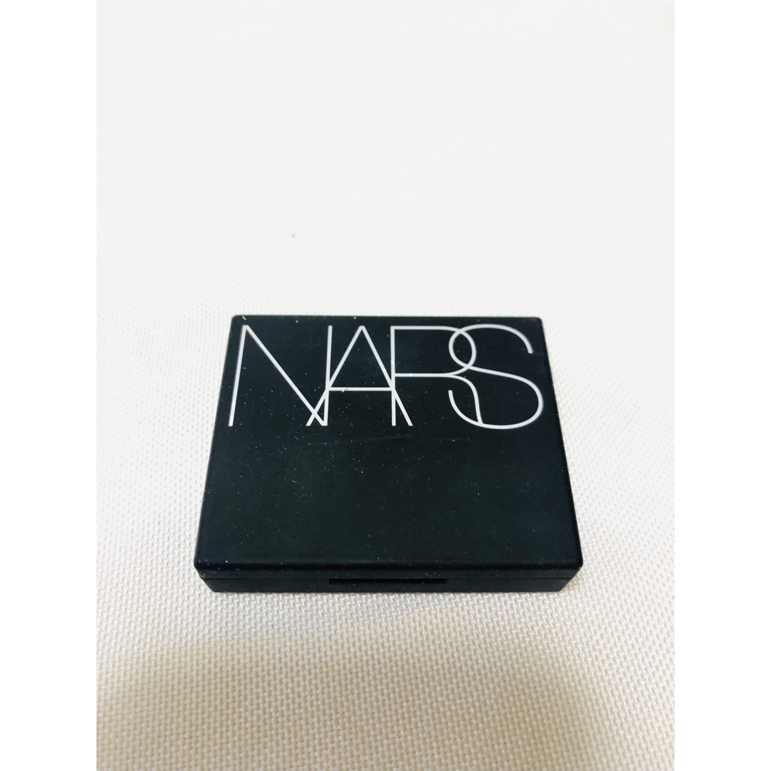 NARS(ナーズ)のNARS ハードワイヤードアイシャドー 5334 コスメ/美容のベースメイク/化粧品(アイシャドウ)の商品写真