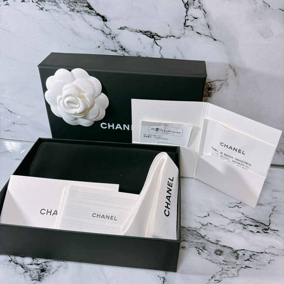 CHANEL(シャネル)のCHANEL シャネル タイムレスクラシック 財布 二つ折り財布 ウォレット レディースのファッション小物(財布)の商品写真