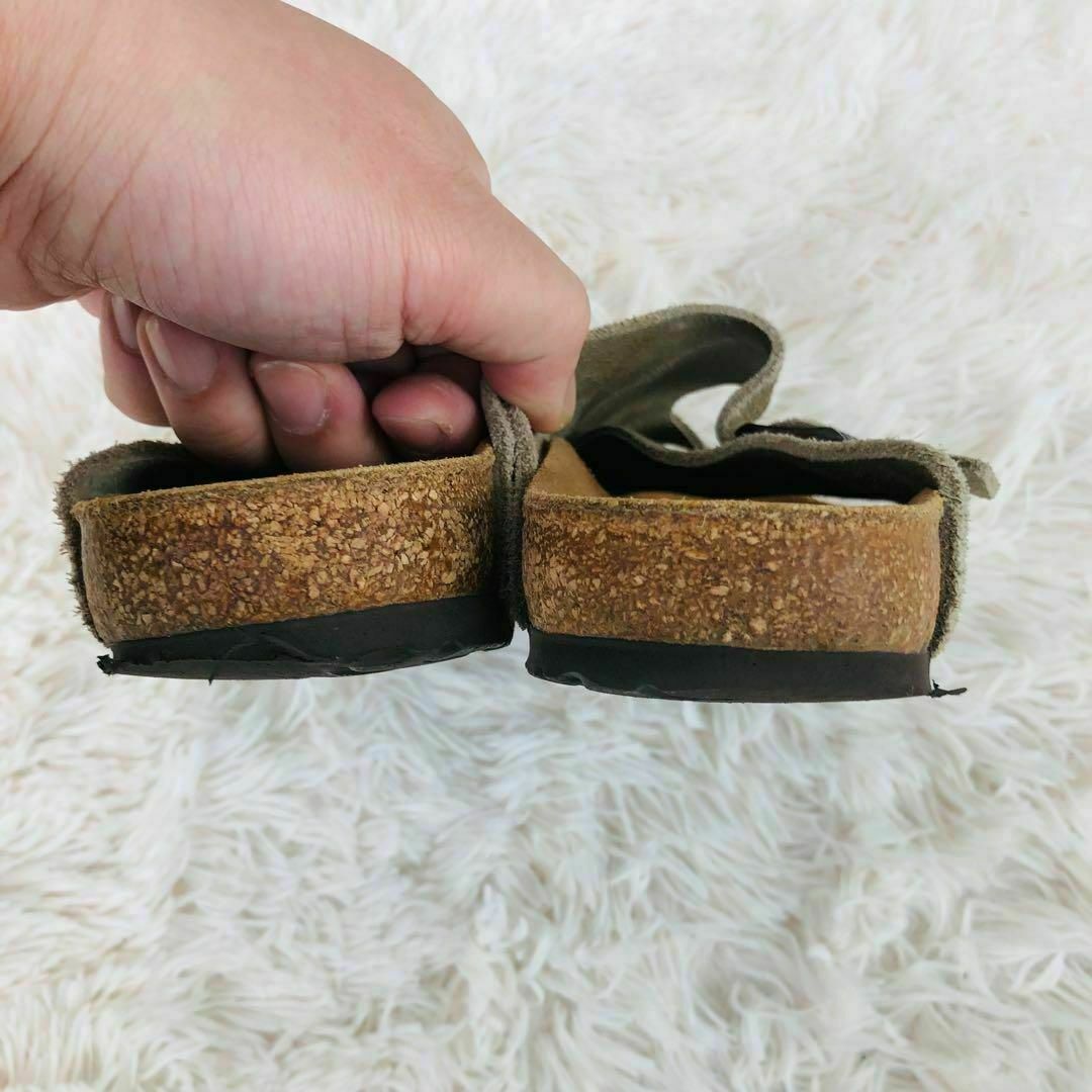 BIRKENSTOCK(ビルケンシュトック)のBIRKENSTOCKビルケンシュトックチューリッヒスエードトープベージュ レディースの靴/シューズ(サンダル)の商品写真