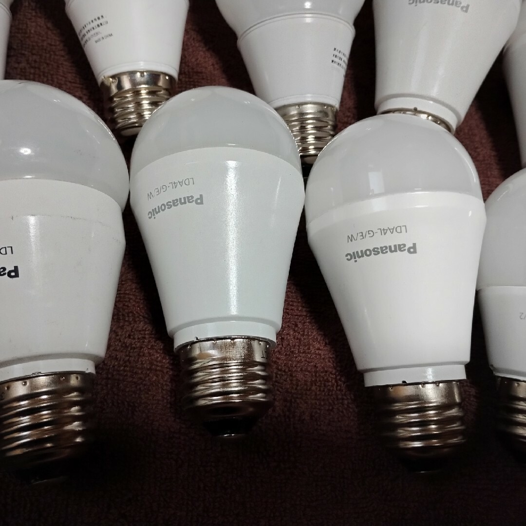 省エネに！LED電球（10個セット） インテリア/住まい/日用品のライト/照明/LED(蛍光灯/電球)の商品写真