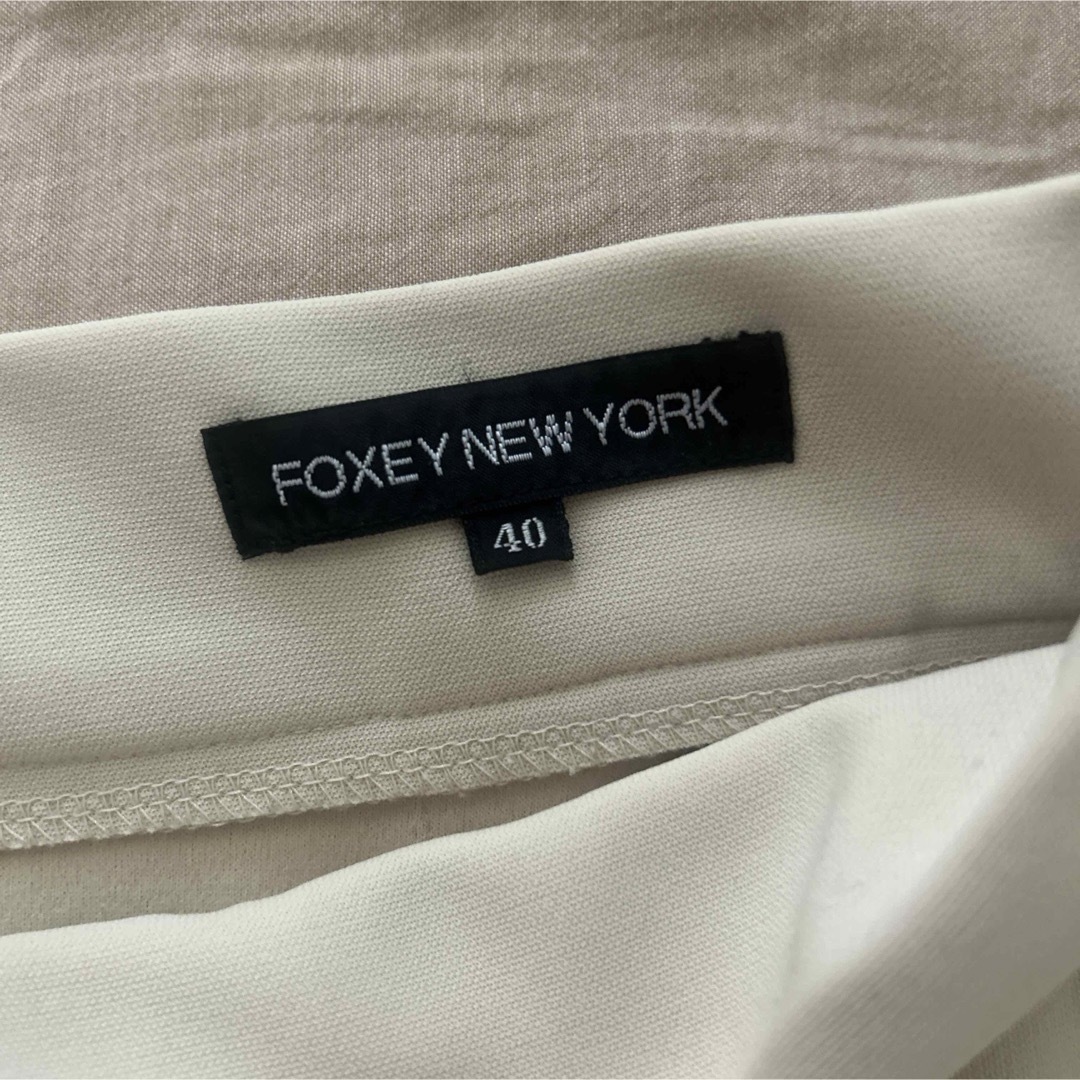 FOXEY NEW YORK(フォクシーニューヨーク)のFOXEY NEW YORK  台形スカート　40サイズ フレアスカート レディースのスカート(ひざ丈スカート)の商品写真