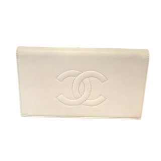 シャネル(CHANEL)の　シャネル CHANEL ココマーク　二つ折り長財布 ホワイト レザー レディース 長財布(財布)