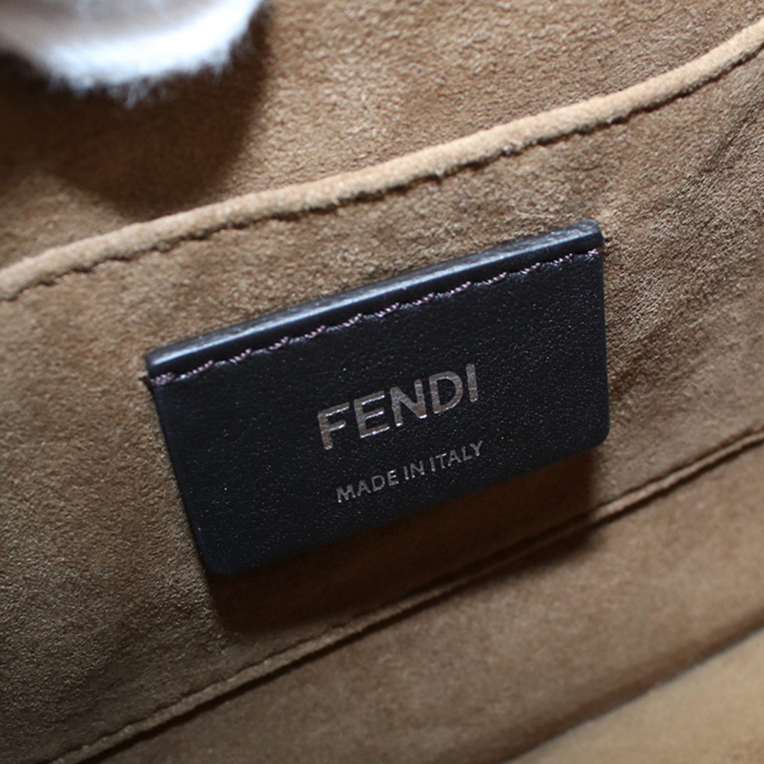 FENDI(フェンディ)のフェンディ ミニ キャナイ 8M0381 OZC F09YL 斜め掛け ショルダーバッグ レディースのバッグ(ショルダーバッグ)の商品写真