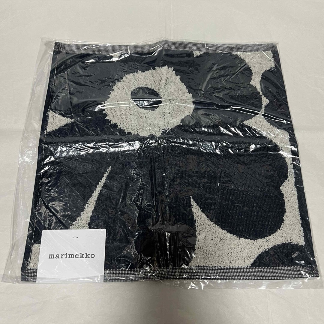 marimekko(マリメッコ)のmarimekko マリメッコ Unikko ミニタオル Towel ウニッコ レディースのファッション小物(ハンカチ)の商品写真