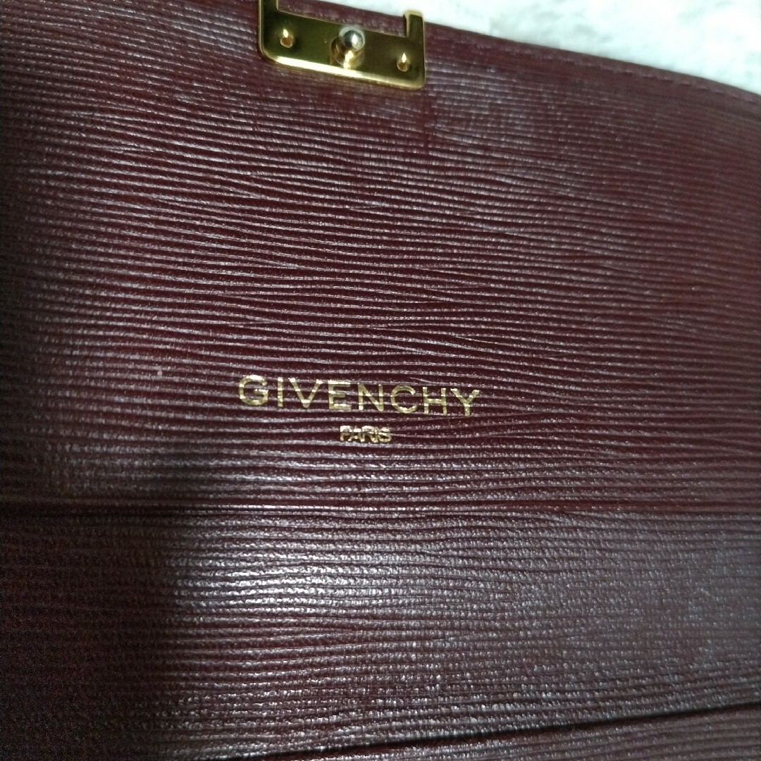 GIVENCHY(ジバンシィ)のGIVENCHY　長財布　ボルドー レディースのファッション小物(財布)の商品写真