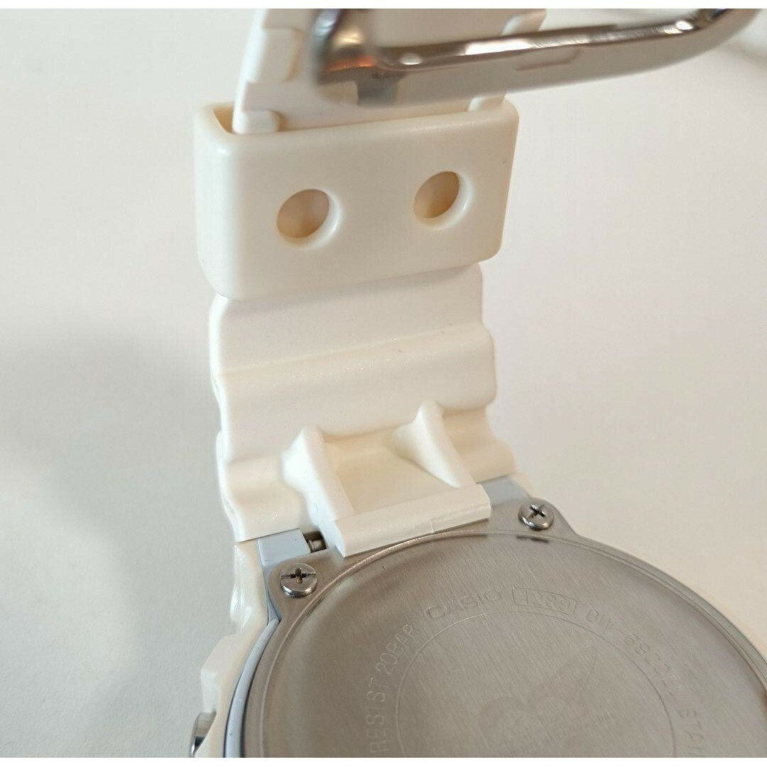 CASIO　G-SHOCK　DW-6900LV 倉木麻衣コラボモデル メンズの時計(腕時計(デジタル))の商品写真