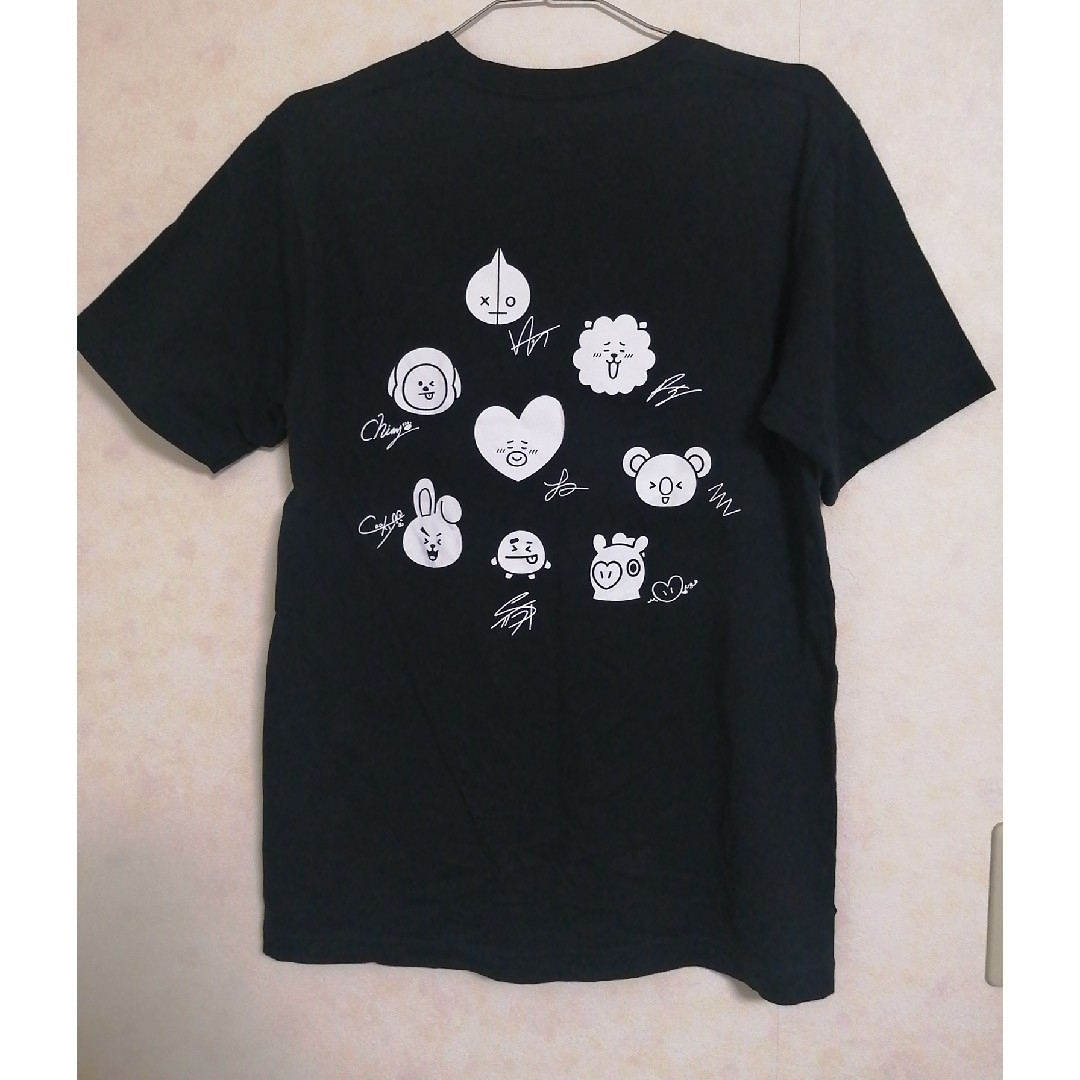 UNIQLO(ユニクロ)のユニクロ BT21 Tシャツ レディースのトップス(Tシャツ(半袖/袖なし))の商品写真