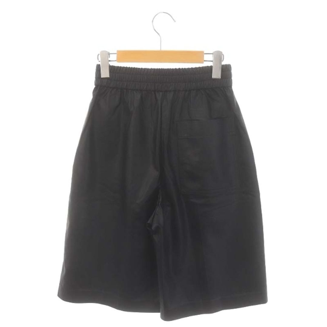 LE CIEL BLEU(ルシェルブルー)のルシェルブルー Faux Leather Boxer Shorts ショーツ レディースのパンツ(その他)の商品写真