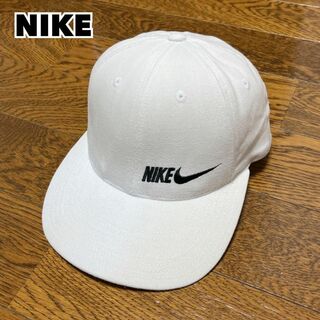 NIKE - 90s NIKE ナイキ キャップ ホワイト 刺繍ロゴ スウッシュ