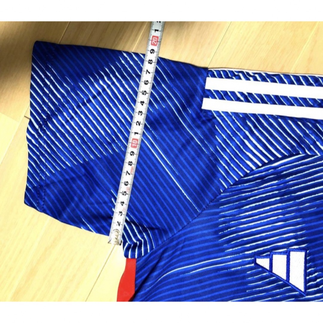 サッカー日本代表ユニフォーム 堂安律 10番 タグ付き 新品未使用 Mサイズ スポーツ/アウトドアのサッカー/フットサル(ウェア)の商品写真