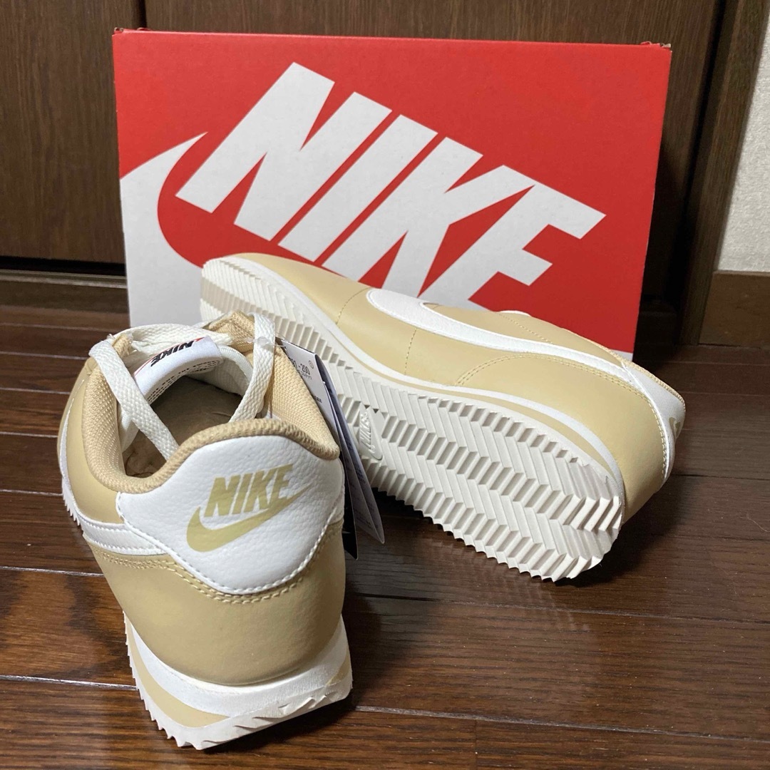 NIKE(ナイキ)のセール【25cm】新品ナイキnikeコルテッツCortez レディースの靴/シューズ(スニーカー)の商品写真