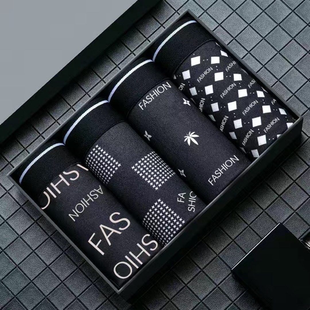 ボクサーパンツ　激安　メンズ　下着　Ｌサイズ　4枚セット メンズのアンダーウェア(ボクサーパンツ)の商品写真