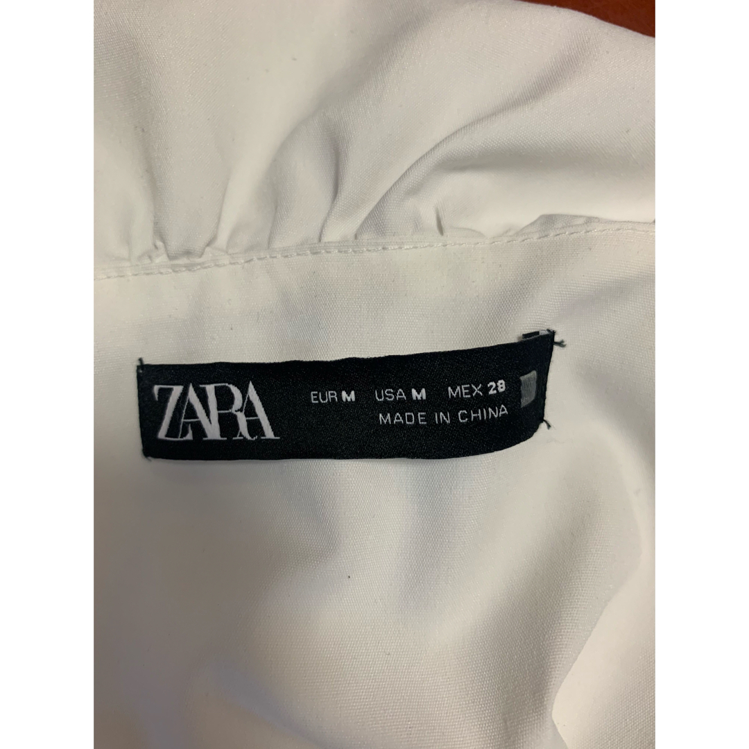 ZARA(ザラ)の本日限定！ZARAワイドカラー ミディワンピース　新品　M レディースのワンピース(ロングワンピース/マキシワンピース)の商品写真