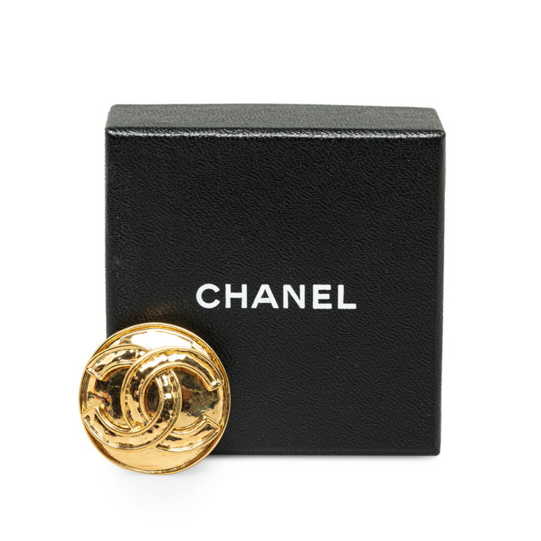 CHANEL(シャネル)の美品 シャネル ヴィンテージ ラウンド ココマーク ブローチ メッキ レディース CHANEL 【222-50361】 レディースのアクセサリー(ブローチ/コサージュ)の商品写真