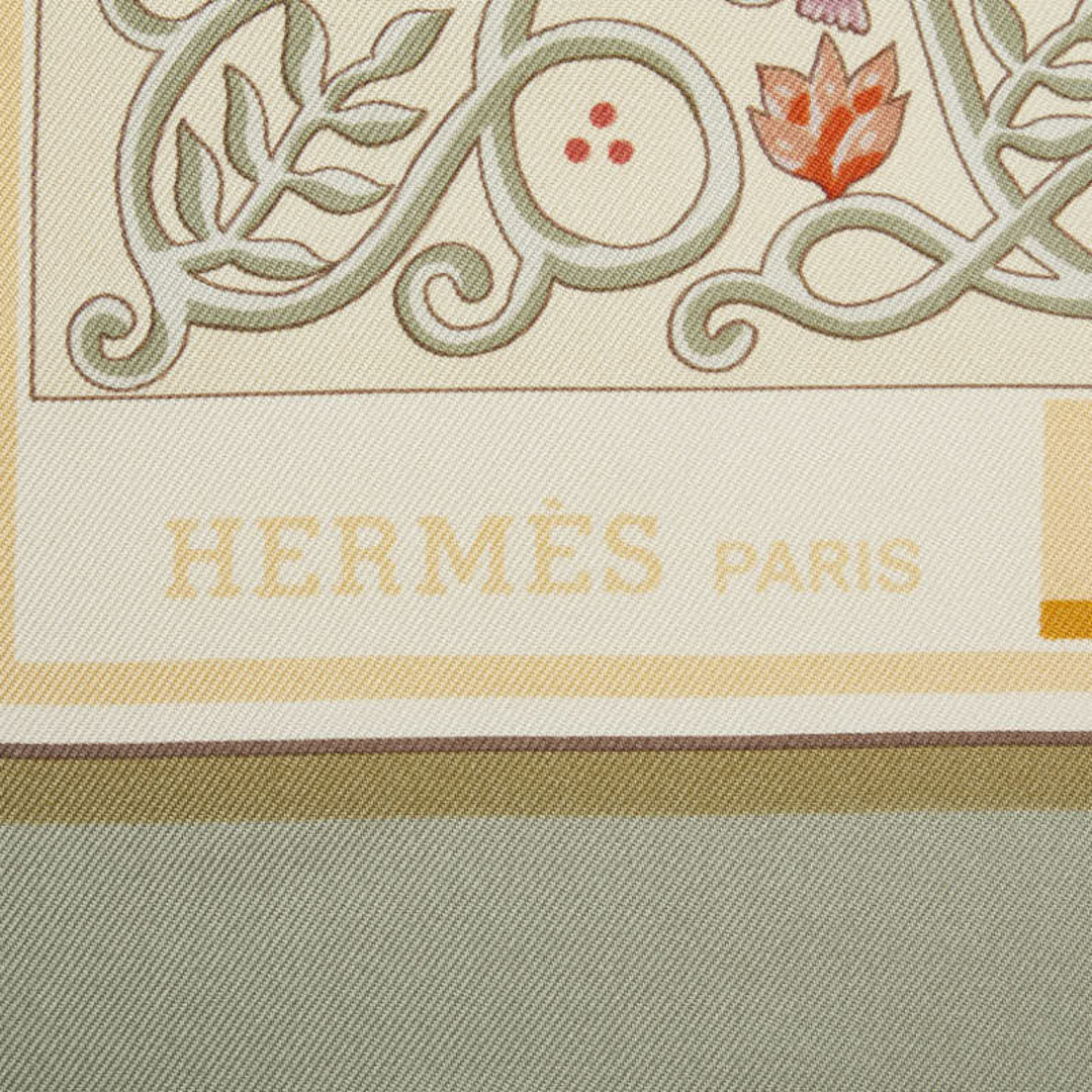 Hermes(エルメス)のエルメス カレ90 www.hermes.com エルメスドットコム 世界地図 スカーフ シルク レディース HERMES 【222-50382】 レディースのファッション小物(バンダナ/スカーフ)の商品写真