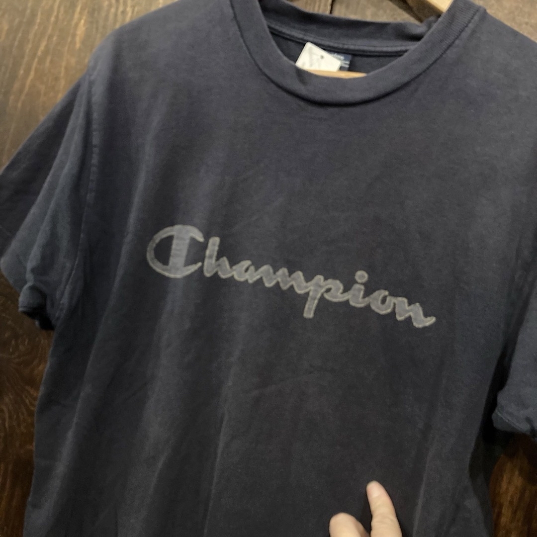 Champion(チャンピオン)のChampion チャンピオン 半袖Tシャツ ロゴプリント 紺 M US古着 メンズのトップス(Tシャツ/カットソー(半袖/袖なし))の商品写真