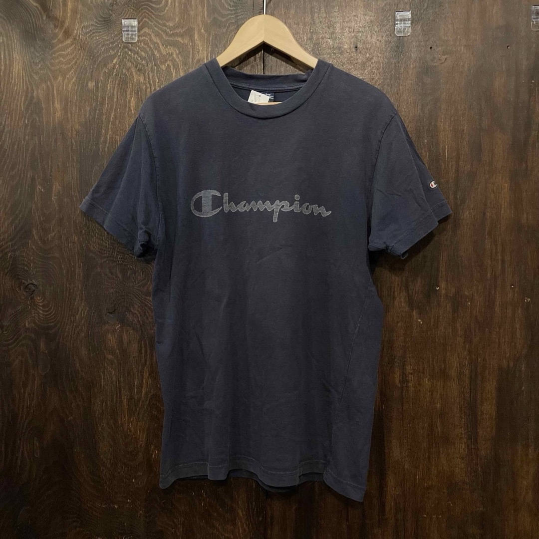 Champion(チャンピオン)のChampion チャンピオン 半袖Tシャツ ロゴプリント 紺 M US古着 メンズのトップス(Tシャツ/カットソー(半袖/袖なし))の商品写真