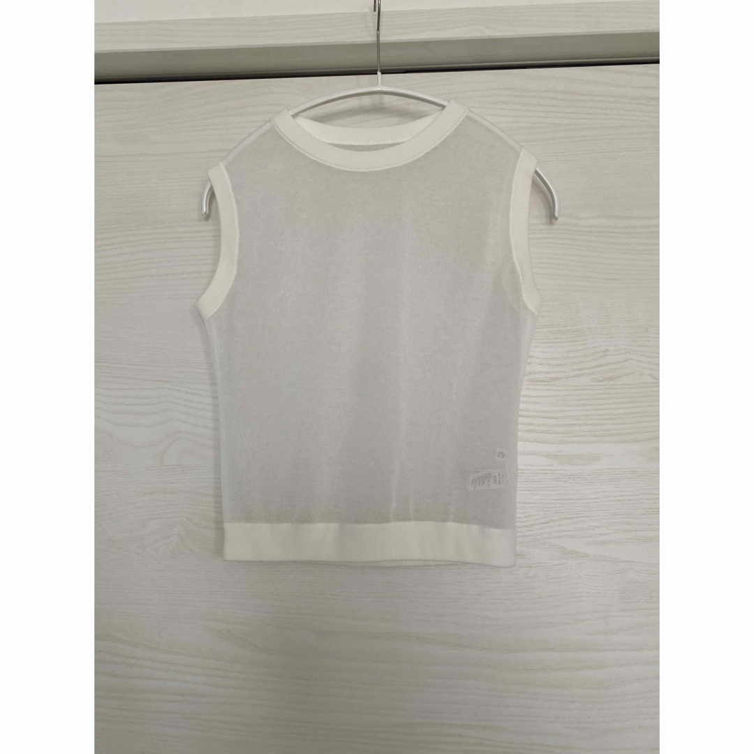 【yo BIOTOP】Compact sheer vest レディースのトップス(カットソー(半袖/袖なし))の商品写真
