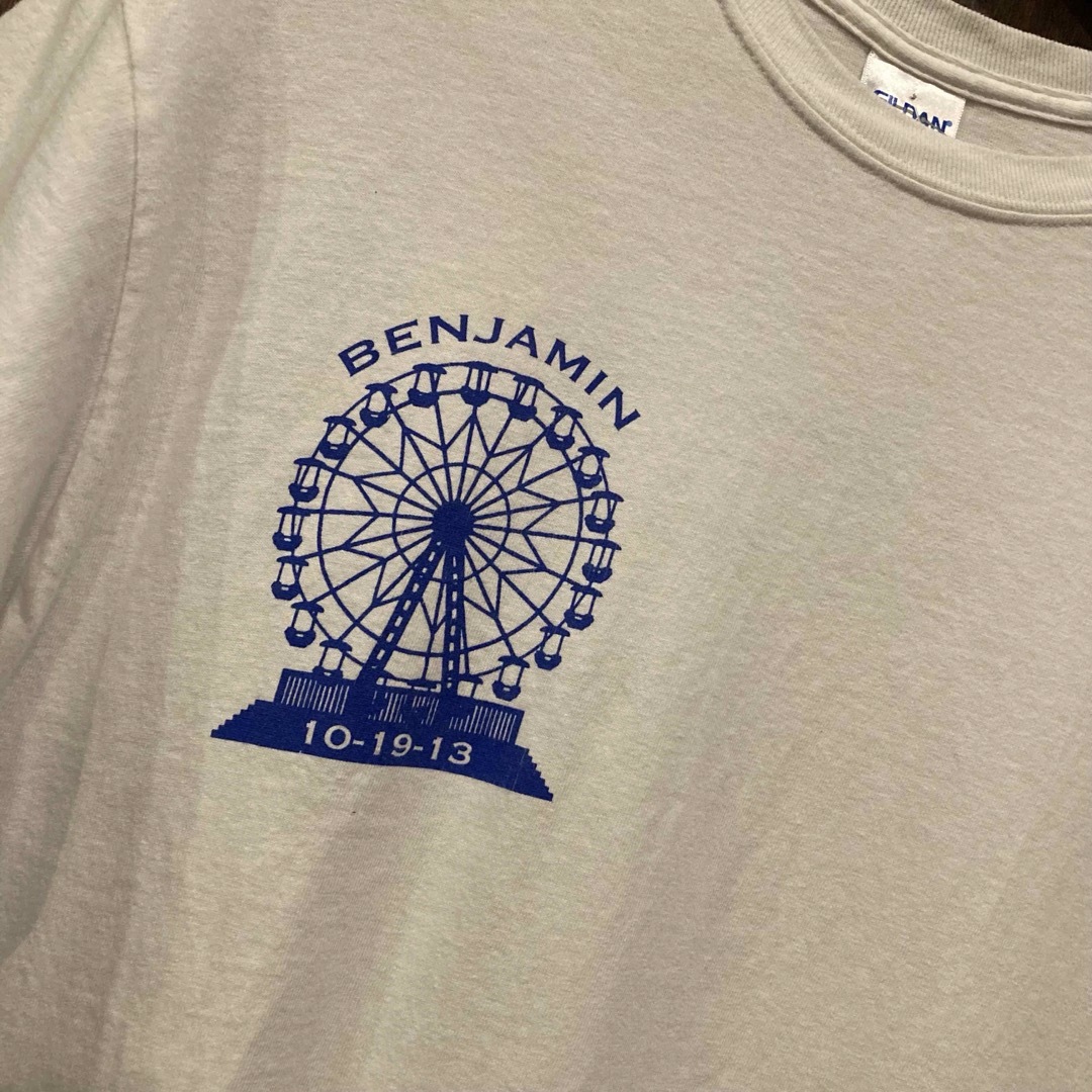 USA古着 Benjamin 遊園地 半袖Tシャツ マルチプリント 白 Mサイズ メンズのトップス(Tシャツ/カットソー(半袖/袖なし))の商品写真