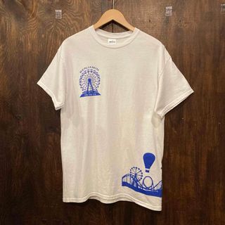 USA古着 Benjamin 遊園地 半袖Tシャツ マルチプリント 白 Mサイズ(Tシャツ/カットソー(半袖/袖なし))