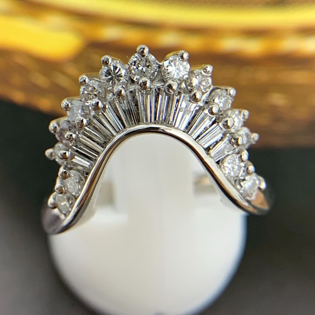 Pt900 ダイヤモンド　1.00 リング　指輪 レディースのアクセサリー(リング(指輪))の商品写真