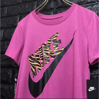 ナイキ(NIKE)の残り1点♪ ナイキ☆ヒョウ柄☆ビッグロゴ　Tシャツ レディース　M 新品タグ付き(Tシャツ(半袖/袖なし))