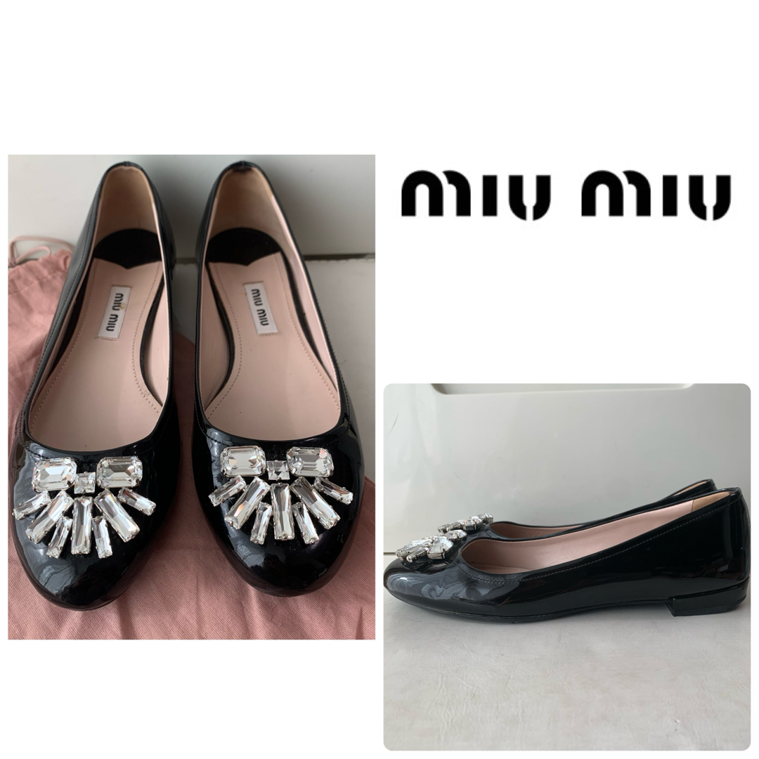 miumiu(ミュウミュウ)のミュウミュウ　ブラックパテント　ビジュー　パンプス レディースの靴/シューズ(ハイヒール/パンプス)の商品写真