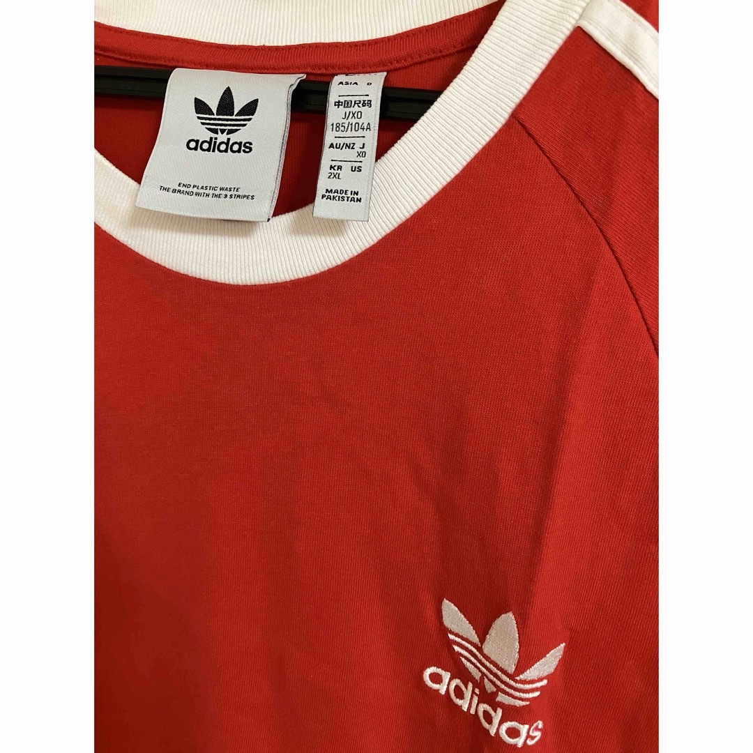 adidas(アディダス)のadidas半袖シャツ(2XL) メンズのトップス(Tシャツ/カットソー(半袖/袖なし))の商品写真