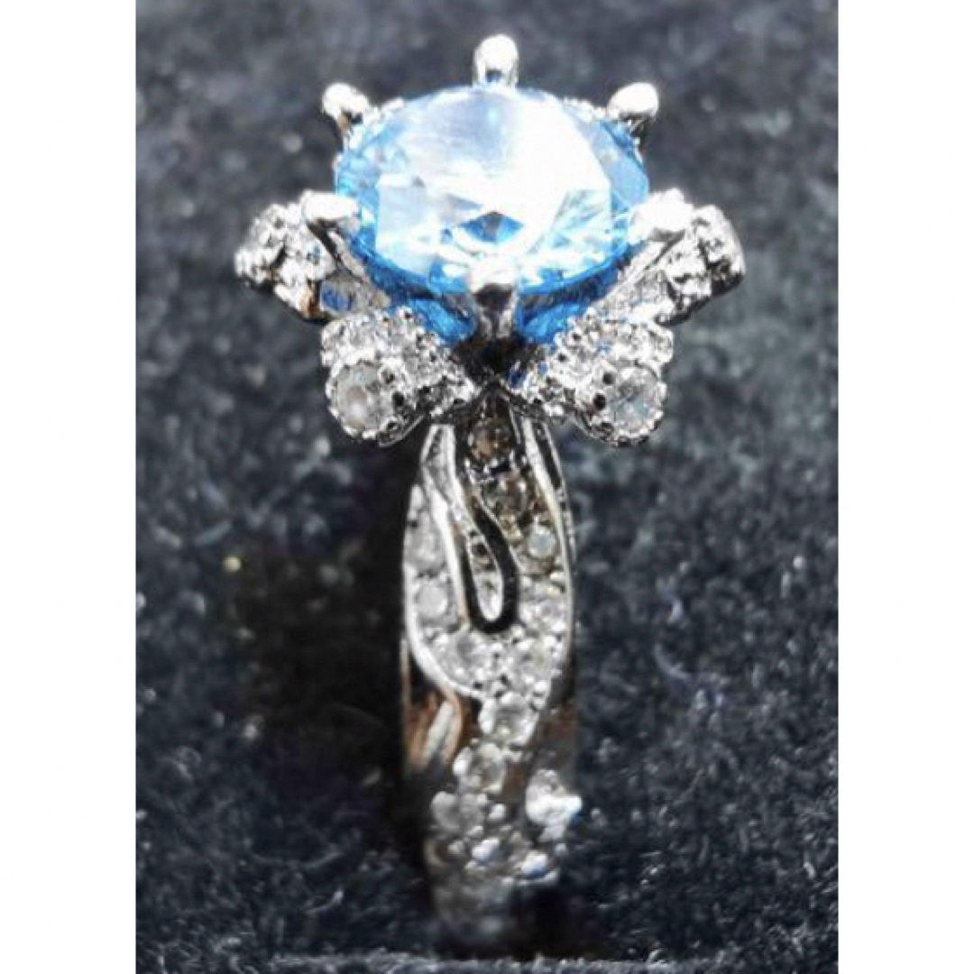 天然　モザン　ブルー　ダイヤモンド　指輪　リング  レディースのアクセサリー(リング(指輪))の商品写真