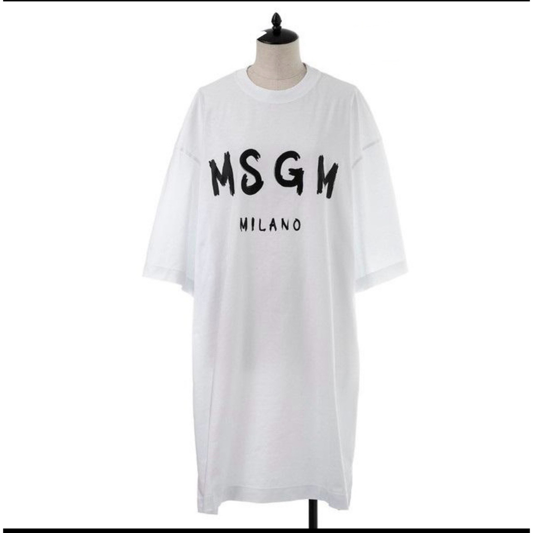 MSGM(エムエスジイエム)の新品　MSGM／エムエスジーエム Tシャツ ワンピース 半袖 ロゴ ホワイト レディースのワンピース(ミニワンピース)の商品写真