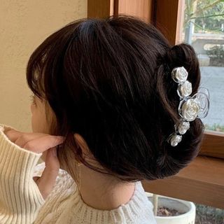 【今だけ価格】ヘアクリップ　バラ　ばら　薔薇　ヘアアクセ　おしゃれ　きれいめ(バレッタ/ヘアクリップ)