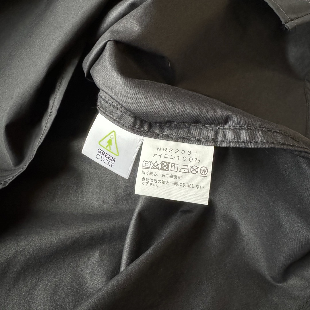 THE NORTH FACE(ザノースフェイス)の未使用タグ付き THE NORTH FACE Nuptse Shirt L メンズのトップス(シャツ)の商品写真