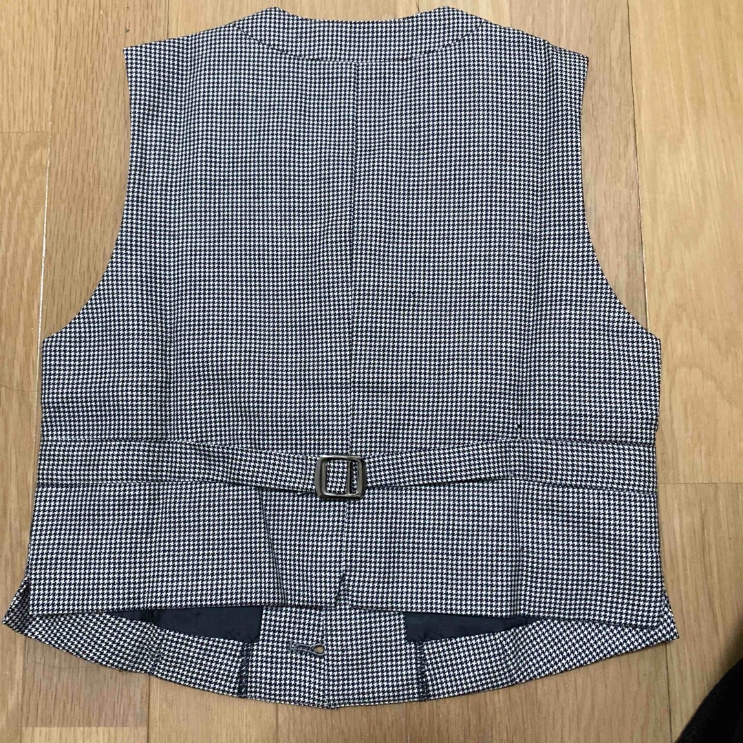 ポールスミス　ベスト　子供　千鳥柄 キッズ/ベビー/マタニティのキッズ服男の子用(90cm~)(ジャケット/上着)の商品写真