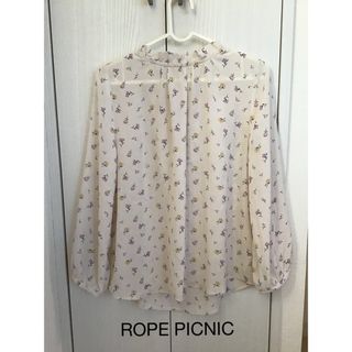 ロペピクニック(Rope' Picnic)のロペピクニック　ブラウス　花柄　長袖　Mサイズ(シャツ/ブラウス(長袖/七分))