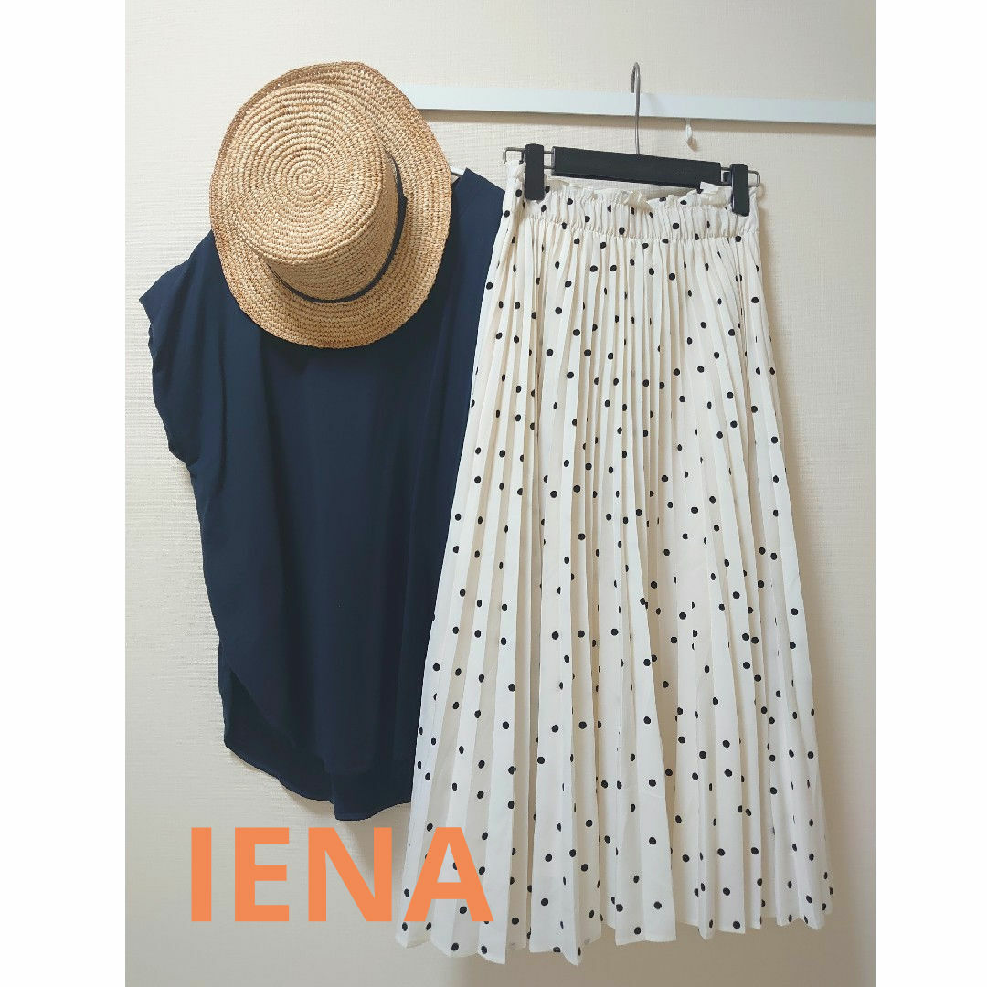 IENA(イエナ)のIENA ドットプリーツ スカート レディースのスカート(ロングスカート)の商品写真