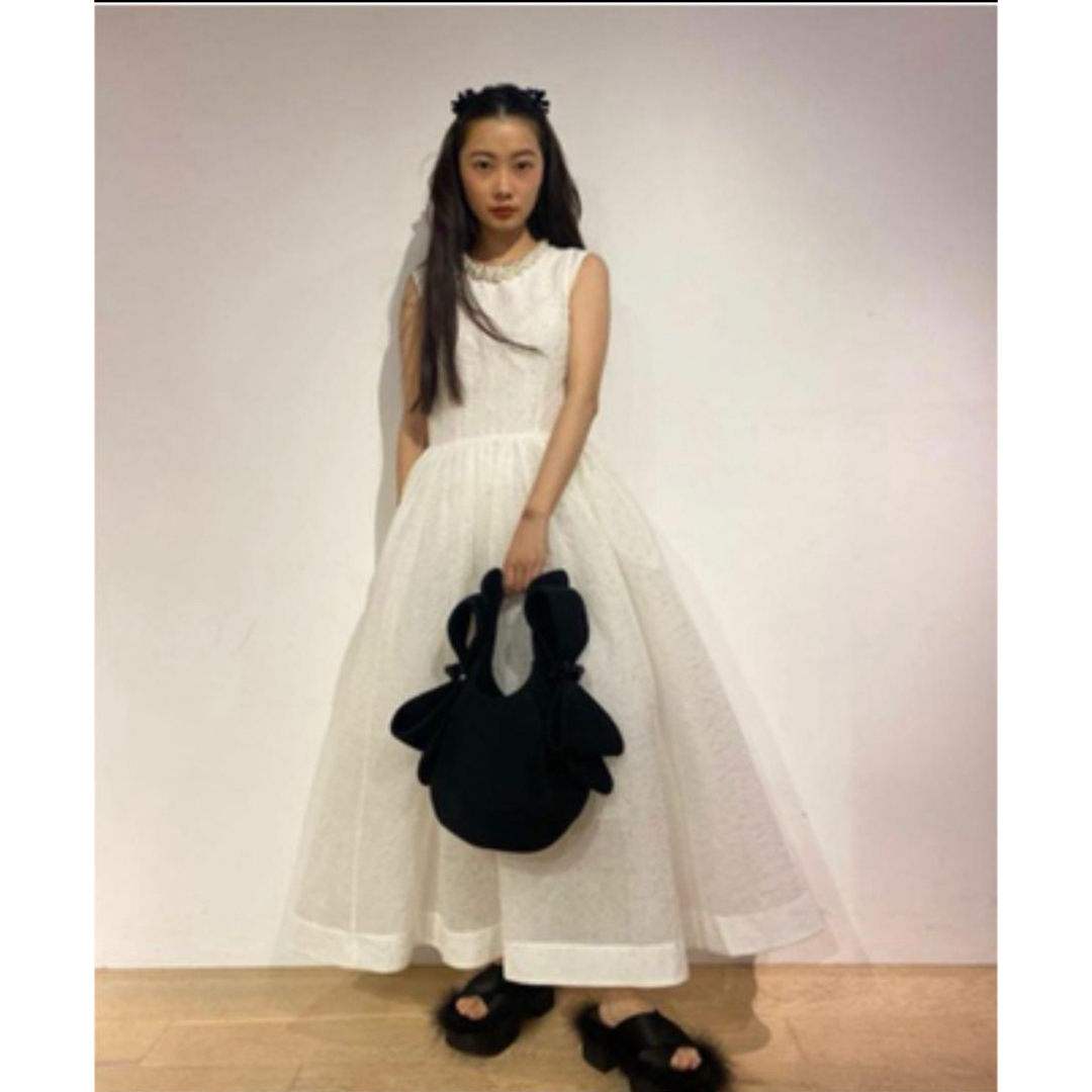 Simone Rocha(シモーネロシャ)のsimone rocha H&M シルクブレンドクロッケドレス　シモーネロシャ レディースのワンピース(ロングワンピース/マキシワンピース)の商品写真