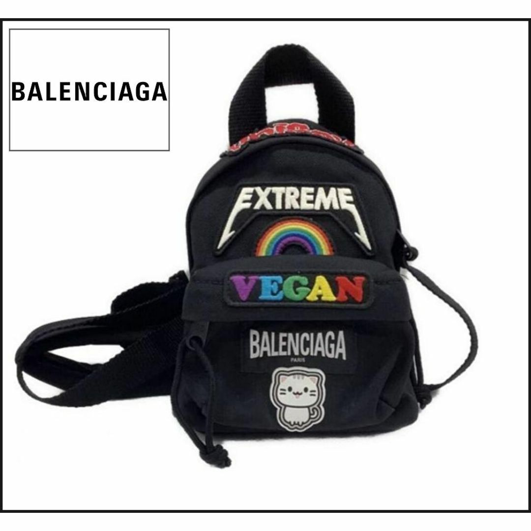 Balenciaga(バレンシアガ)の【バレンシアガ】オーバーサイズド　ミニ バックパック　キャンバス　ブラック レディースのバッグ(ショルダーバッグ)の商品写真