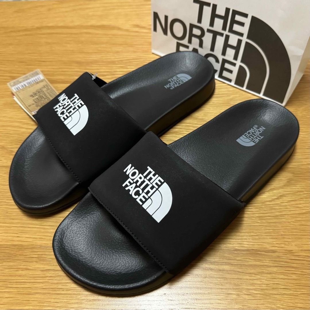 THE NORTH FACE(ザノースフェイス)の【新品】ノースフェイス サンダル クラウドスライド ブラック 28cm メンズの靴/シューズ(サンダル)の商品写真