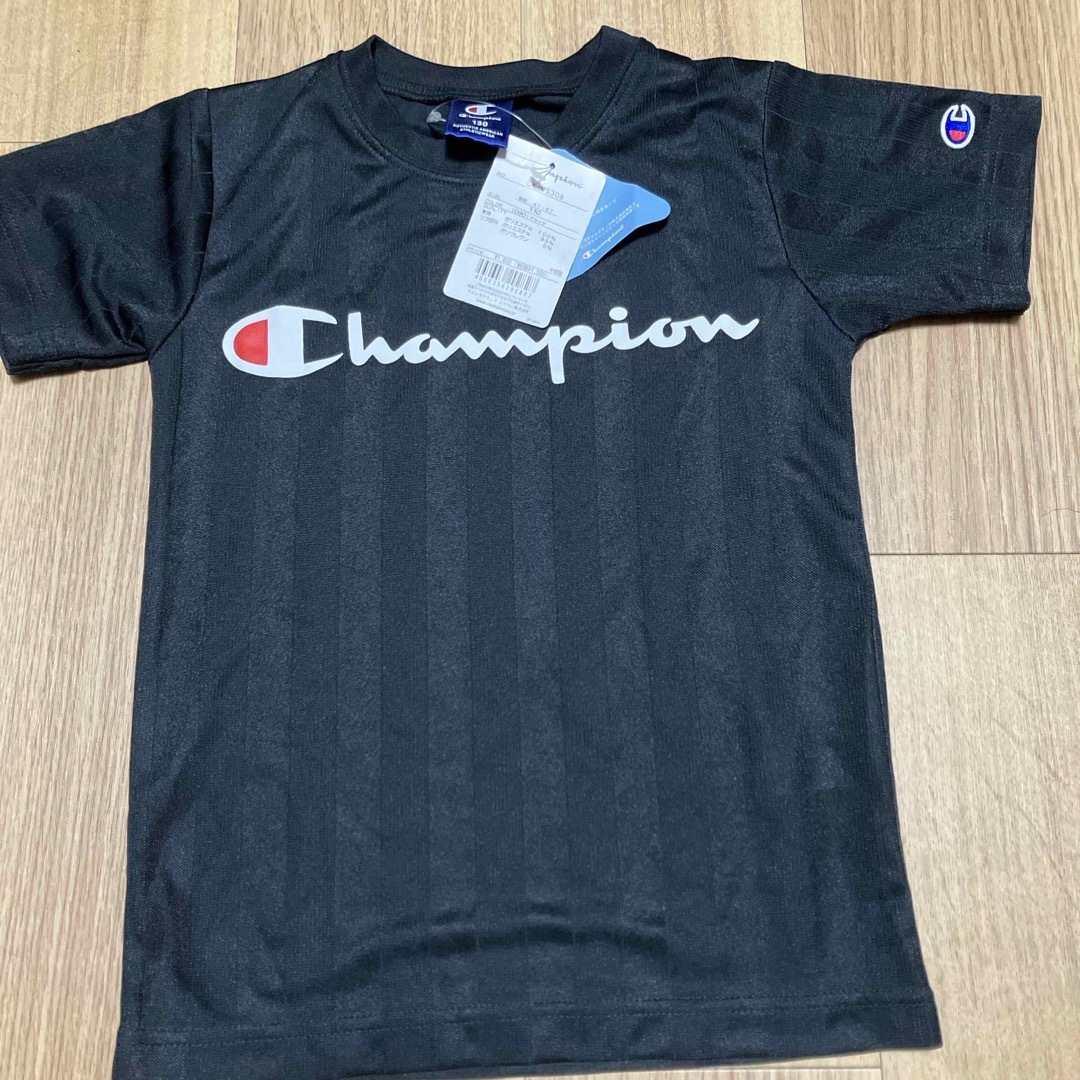 Champion(チャンピオン)のチャンピオン　Tシャツ　130 キッズ/ベビー/マタニティのキッズ服男の子用(90cm~)(Tシャツ/カットソー)の商品写真