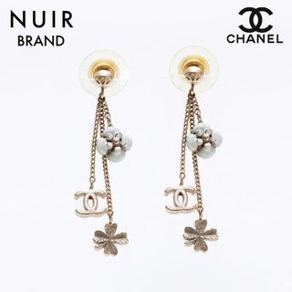 シャネル(CHANEL)のシャネル CHANEL 08A ココマーク フラワー クローバー ピアス(ピアス)