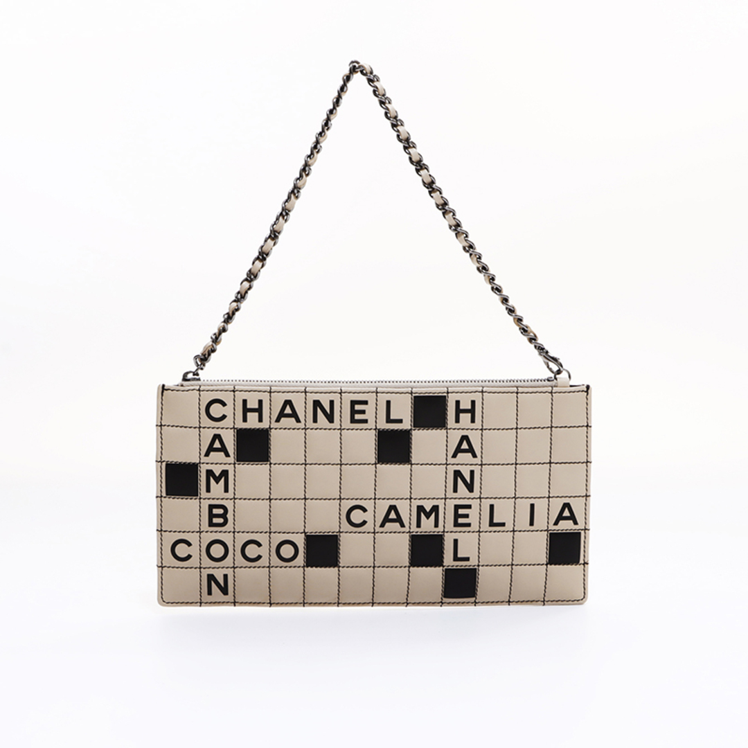 CHANEL(シャネル)のシャネル CHANEL チョコバー ロゴ ハンドバッグ レディースのバッグ(ハンドバッグ)の商品写真