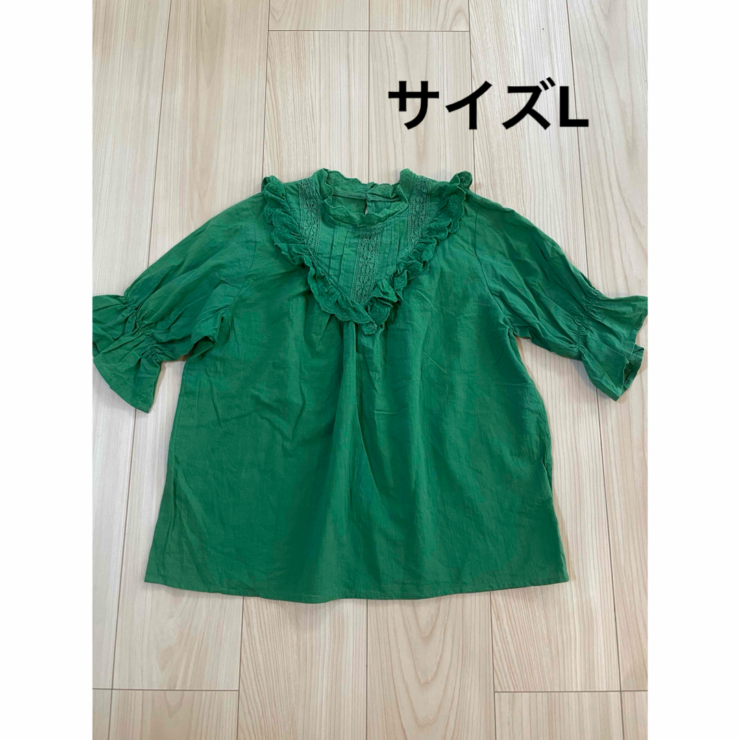＊キレイな緑色の半袖プルオーバーブラウス：サイズL＊ レディースのトップス(シャツ/ブラウス(半袖/袖なし))の商品写真