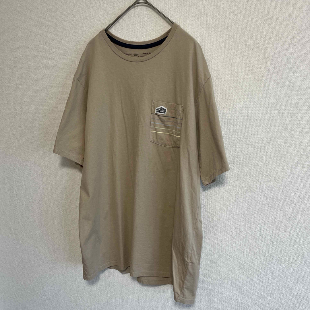 patagonia(パタゴニア)のパタゴニア　Patagonia Tシャツ 半袖Tシャツ ポケット　ベージュ　M メンズのトップス(Tシャツ/カットソー(半袖/袖なし))の商品写真