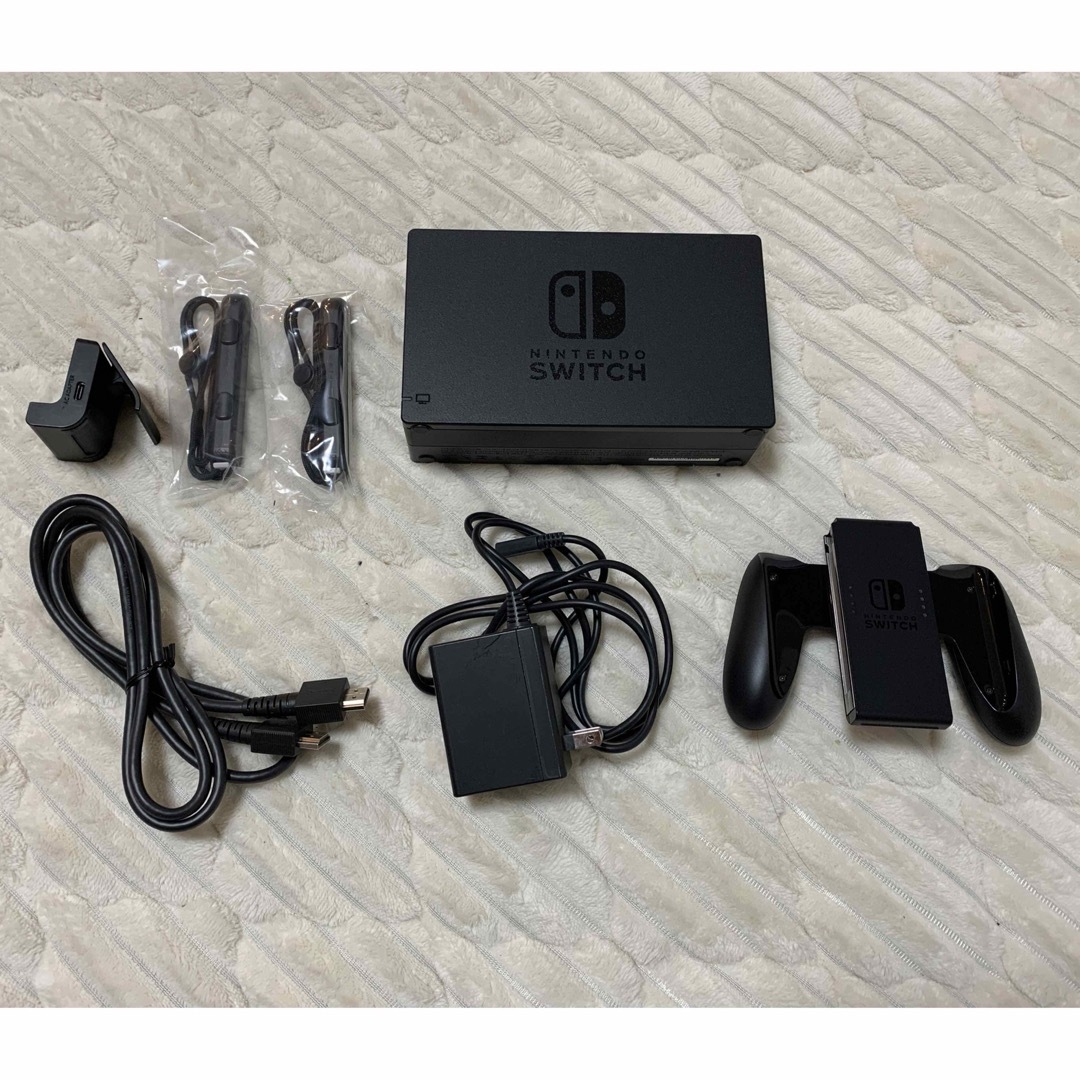 値下げ中　Nintendo Switch JOY-CON(L) エンタメ/ホビーのゲームソフト/ゲーム機本体(家庭用ゲーム機本体)の商品写真